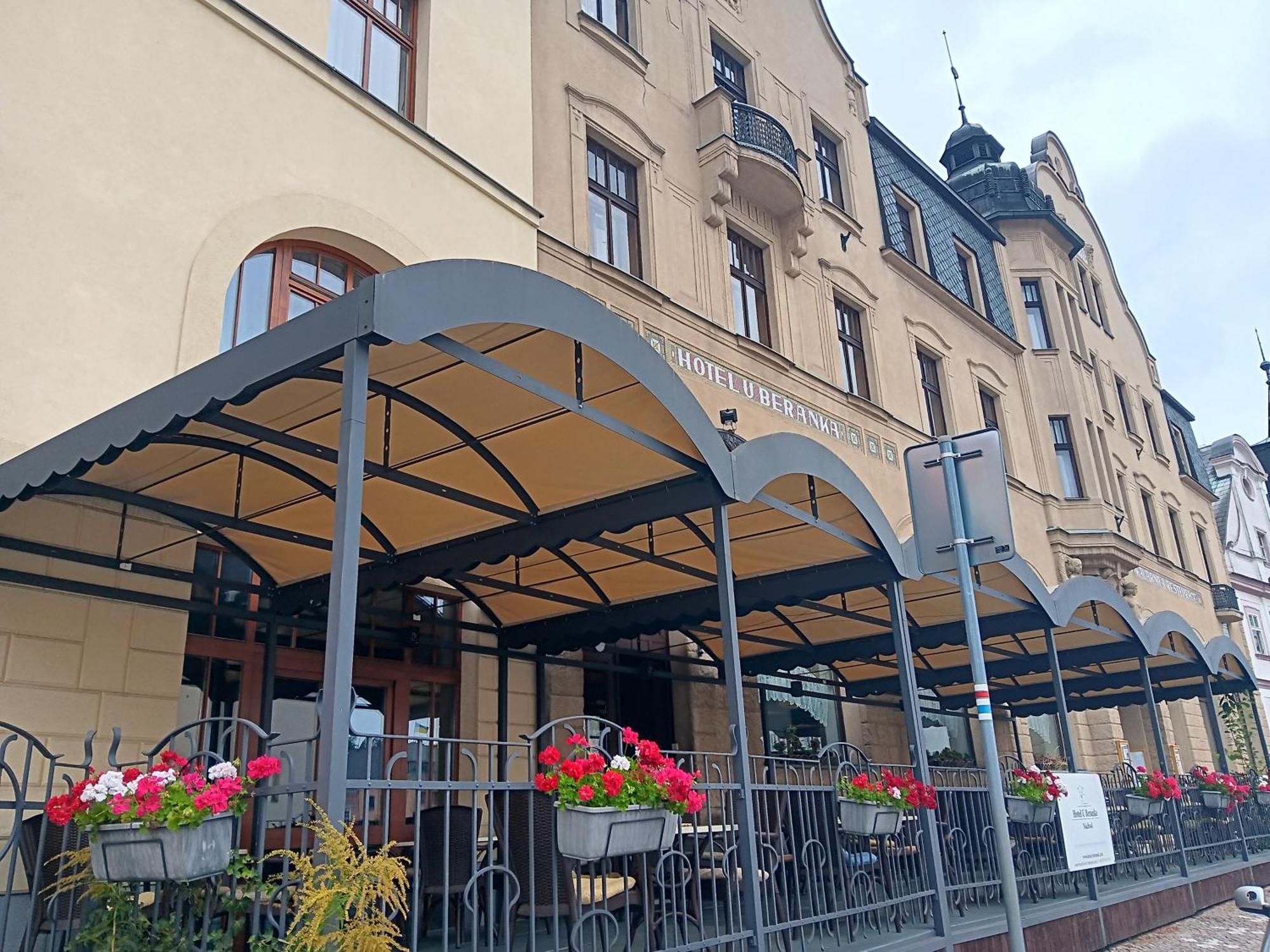 Hotel U Beranka Náchod Exterior foto